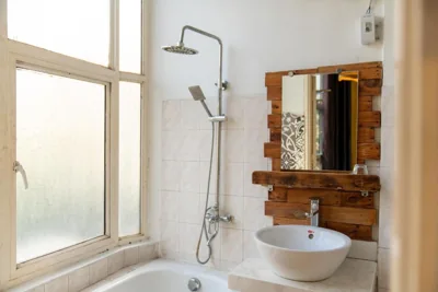 02-Lovely- BackPackers -5 mins to Old Quarter-Friendly- Cozy – Photos 8